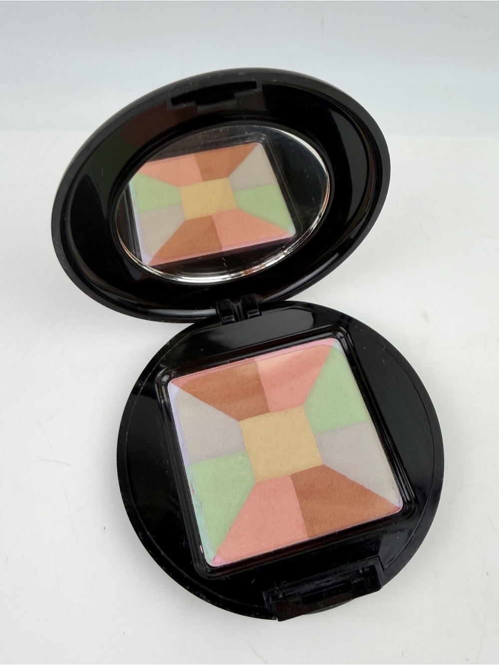 SIGNATURE CLUB A Crystal Facets Brightening Powder .39 oz Makeup New Old Stock